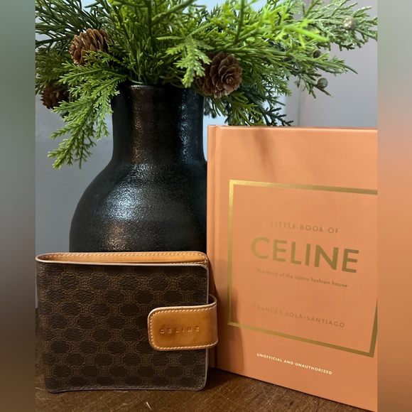 Celine Macadame Wallet - Picture 1 of 9